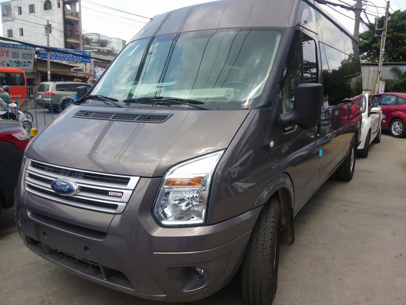 Ford Transit 2.4L Luxury limited 2018 - Trả trước 160 triệu nhận Ford Transit 2018 mới 100% - Tặng hộp đen. Bảo hiểm kinh doanh