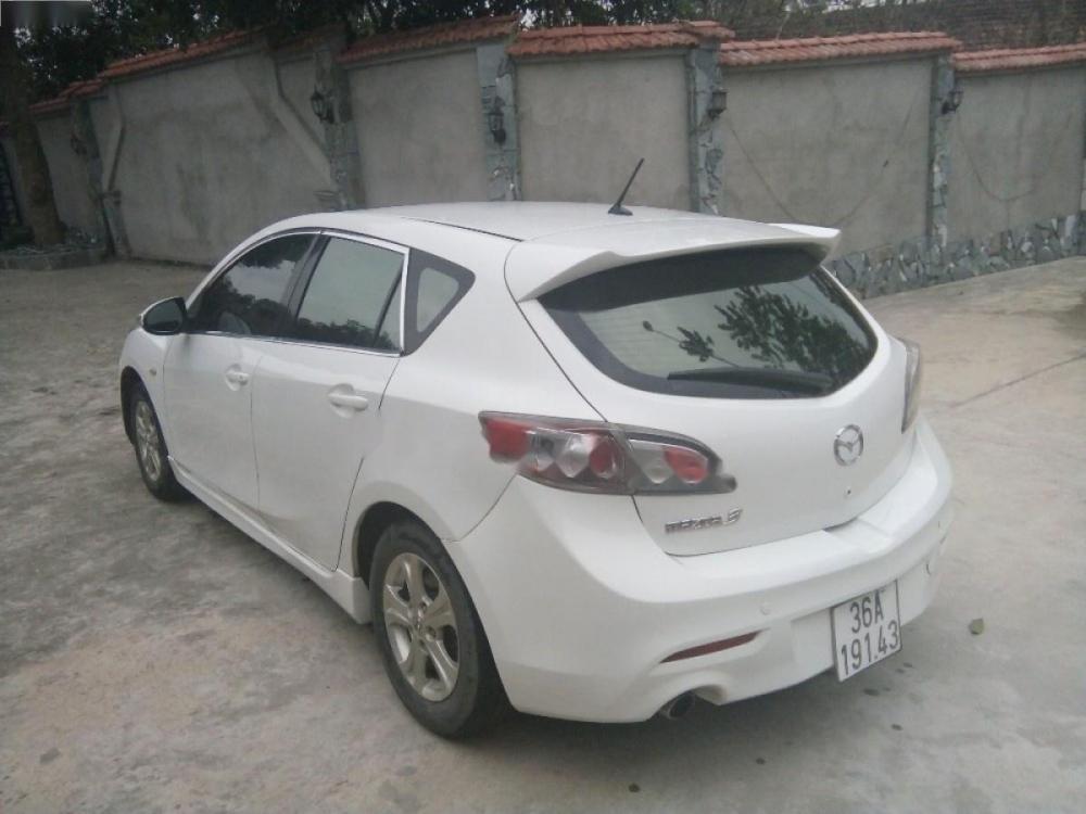 Mazda 3 1.6 AT 2011 - Bán Mazda 3 1.6 AT đời 2011, màu trắng, nhập khẩu