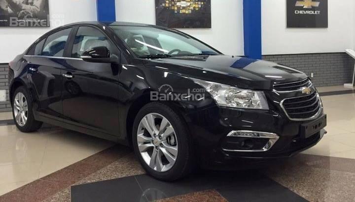 Chevrolet Cruze LTZ 1.8 2017 - Cần bán xe Chevrolet Cruze LTZ New đời 2018, giá rẻ nhất cạnh tranh nhất