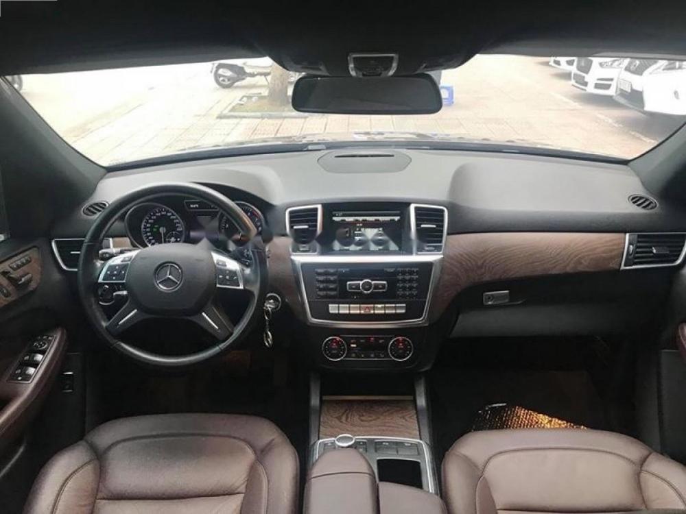 Mercedes-Benz ML Class ML400 4Matic 2015 - Salon bán xe Mercedes ML400 4Matic 2015, màu nâu, xe nhập