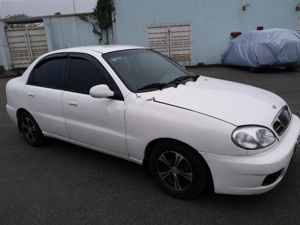 Daewoo Lanos 2002 - Bán ô tô Daewoo Lanos năm 2002, màu trắng