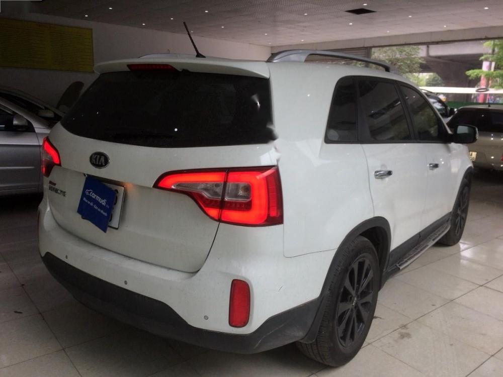 Kia Sorento 2015 - Cần bán lại xe Kia Sorento 2015, màu trắng