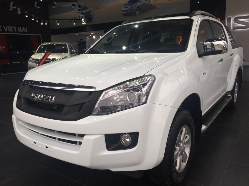 Isuzu Dmax 2.5L 4X2 MT 2017 - Cần bán xe Isuzu Dmax 2.5L 4X2 MT 2017, màu trắng, nhập khẩu nguyên chiếc, giá tốt