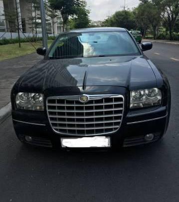 Chrysler 300C   V6.3.5 2007 - Bán xe Chrysler 300C V6.3.5 đời 2007, màu đen, nhập khẩu, 670 triệu