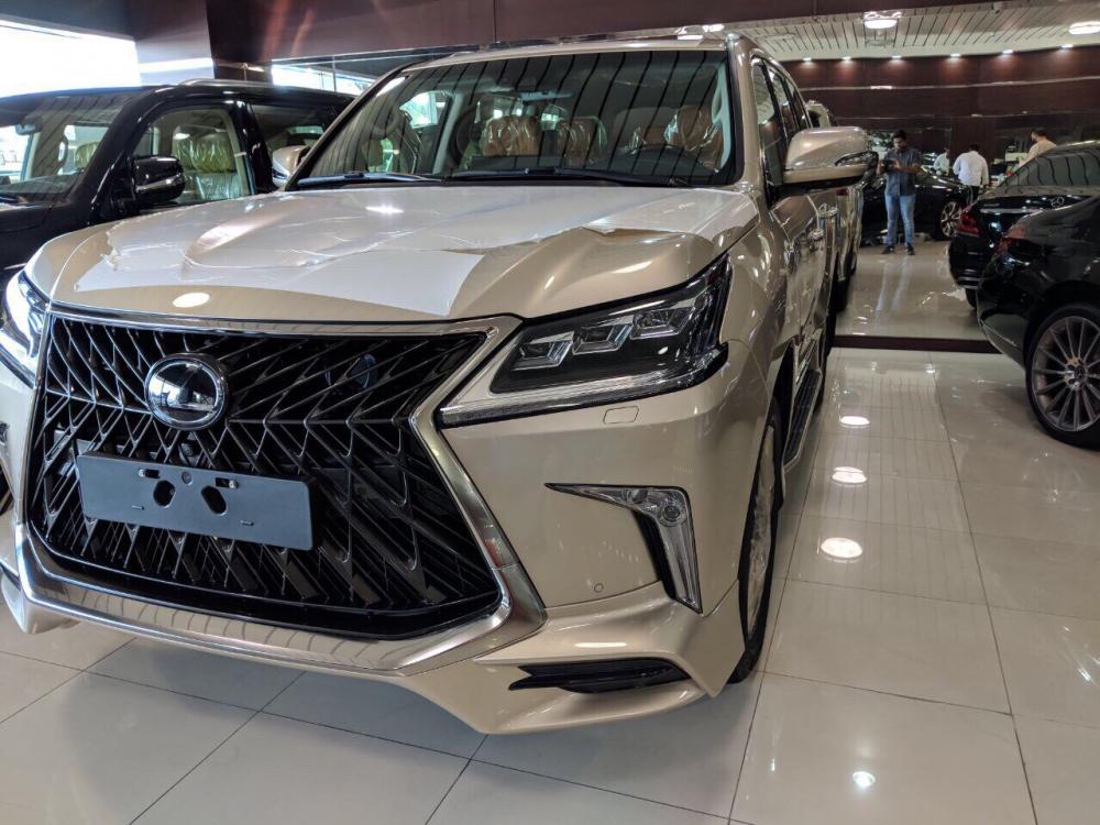 Lexus LX 570 Super Sport 2018 - Lexus LX570 Super Sport 2018, màu vàng, xe nhập