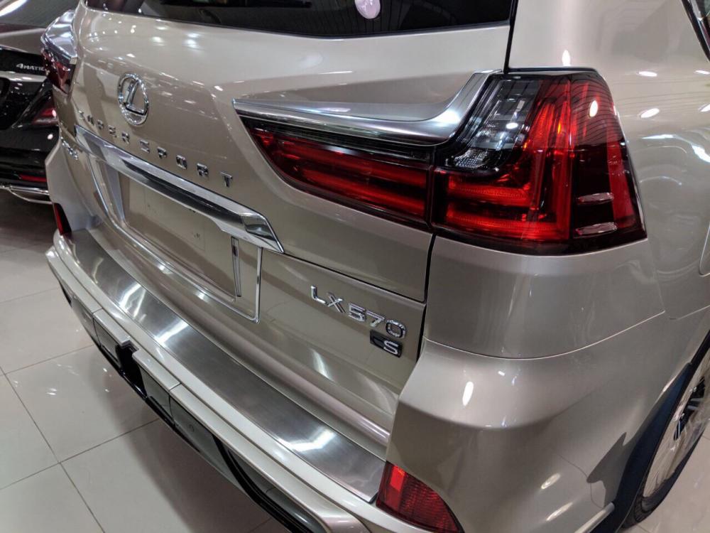 Lexus LX 570 Super Sport 2018 - Lexus LX570 Super Sport 2018, màu vàng, xe nhập