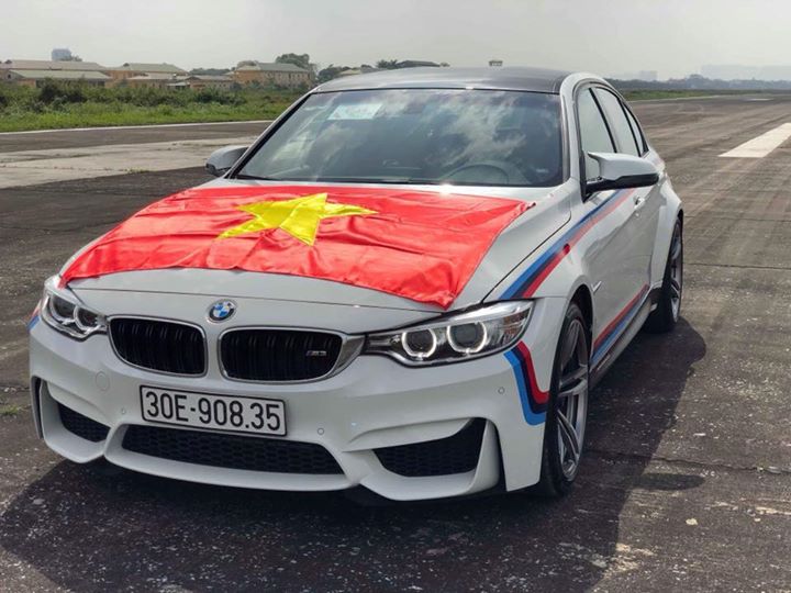 BMW M3 2016 - Bán BMW M3 2016, màu trắng, nhập khẩu nguyên chiếc