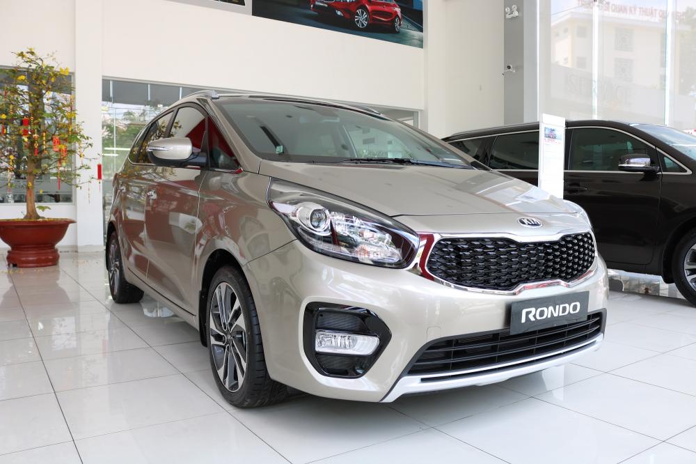 Kia Rondo 2018 - Bán xe Kia Rondo, 7 chỗ hiện đại rẻ nhất phân khúc, hỗ trợ trả góp lãi suất thấp