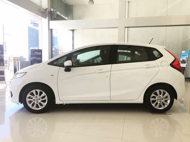 Honda Jazz V 2018 - Bán xe Honda Jazz, nhập khẩu nguyên chiếc, giao xe trong tháng 5