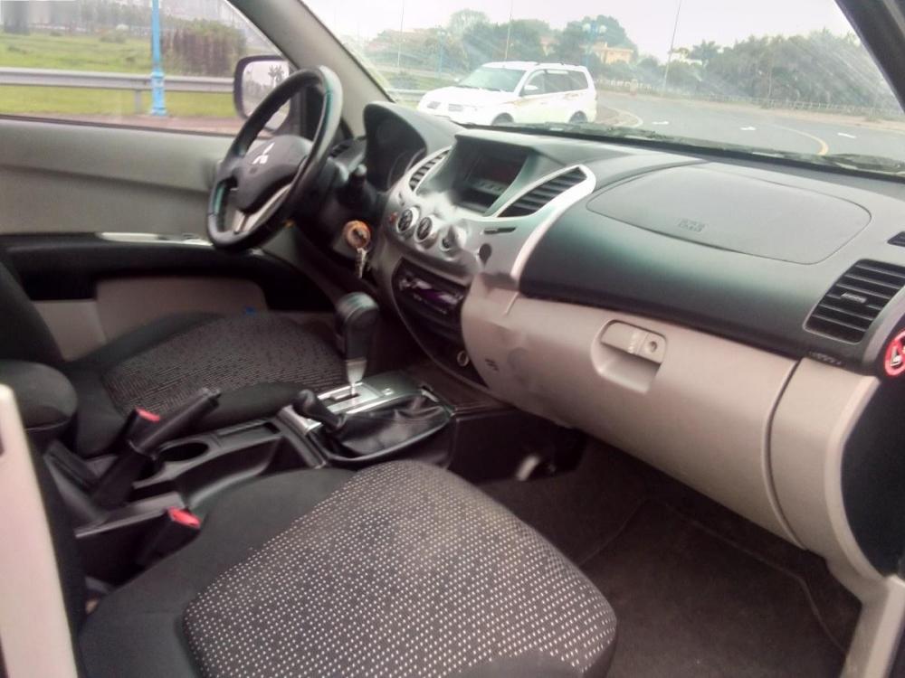 Mitsubishi Triton GLX 2014 - Bán xe Mitsubishi Triton glx đời 2014, màu xám, nhập khẩu 