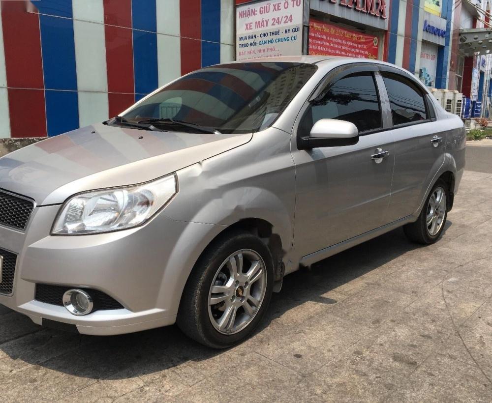 Chevrolet Aveo LTZ 2014 - Bán Chevrolet Aveo LTZ đời 2014, màu bạc