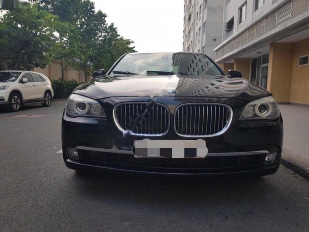 BMW 7 Series 740Li 2010 - Chính chủ bán xe BMW 740Li đời 2010, màu đen, nhập khẩu