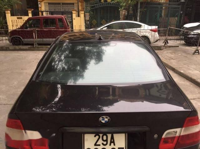 BMW 3 Series  318i 2004 - Bán BMW 3 Series 318i năm 2004, màu đen chính chủ