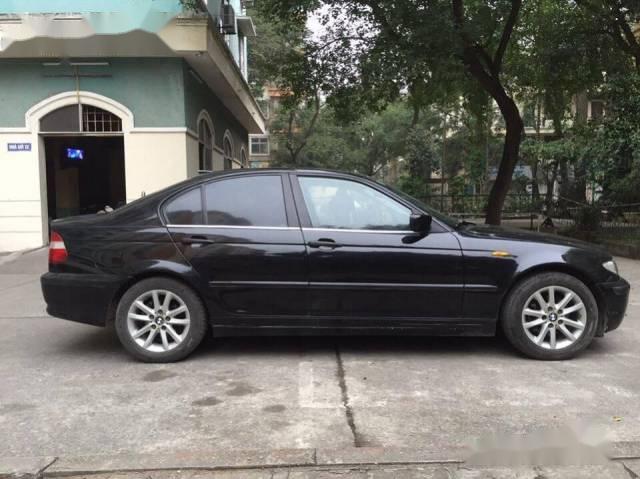 BMW 3 Series  318i 2004 - Bán BMW 3 Series 318i năm 2004, màu đen chính chủ