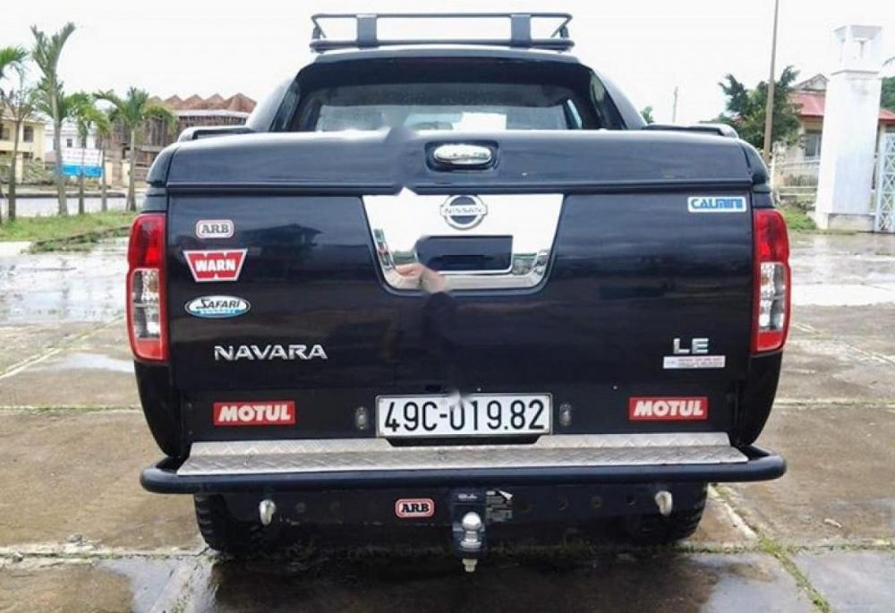 Nissan Navara LE 2012 - Cần bán gấp Nissan Navara LE đời 2012, màu đen, nhập khẩu, giá tốt
