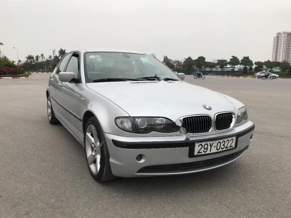 BMW 3 Series 325i 2005 - Bán BMW 3 Series 325i đời 2005, màu bạc