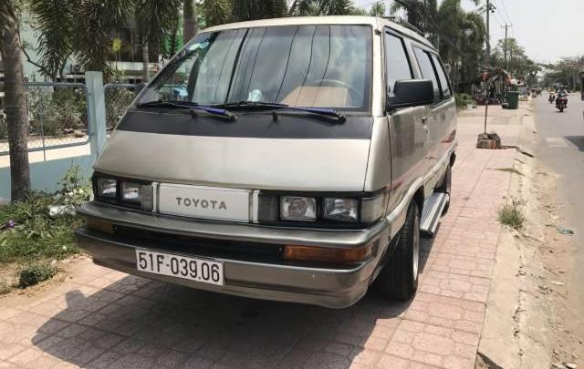 Toyota Van Bán  Van 1986 1986 - Cần bán Toyota Van Bán  Van 1986 đời 1986, màu ghi vàng  
