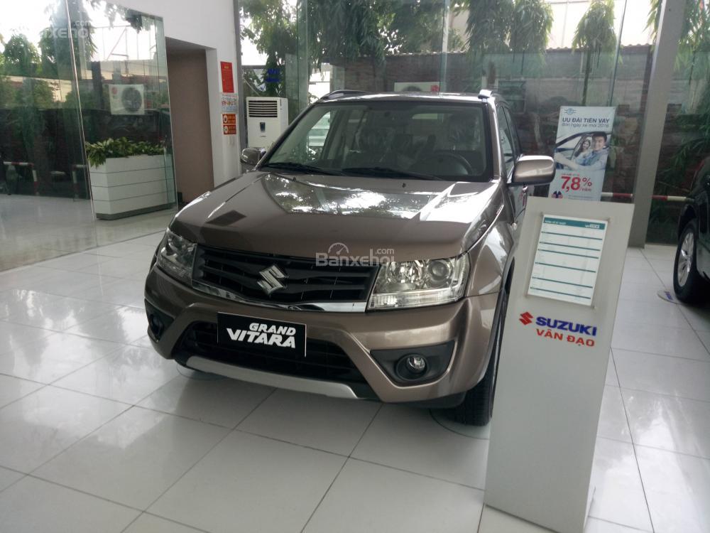 Suzuki Grand vitara 2016 - Bán ô tô Suzuki Grand Vitara 2016, nhập Nhật, khuyến mại 170 triệu, giá chỉ 800 triệu, LH: 0985547829