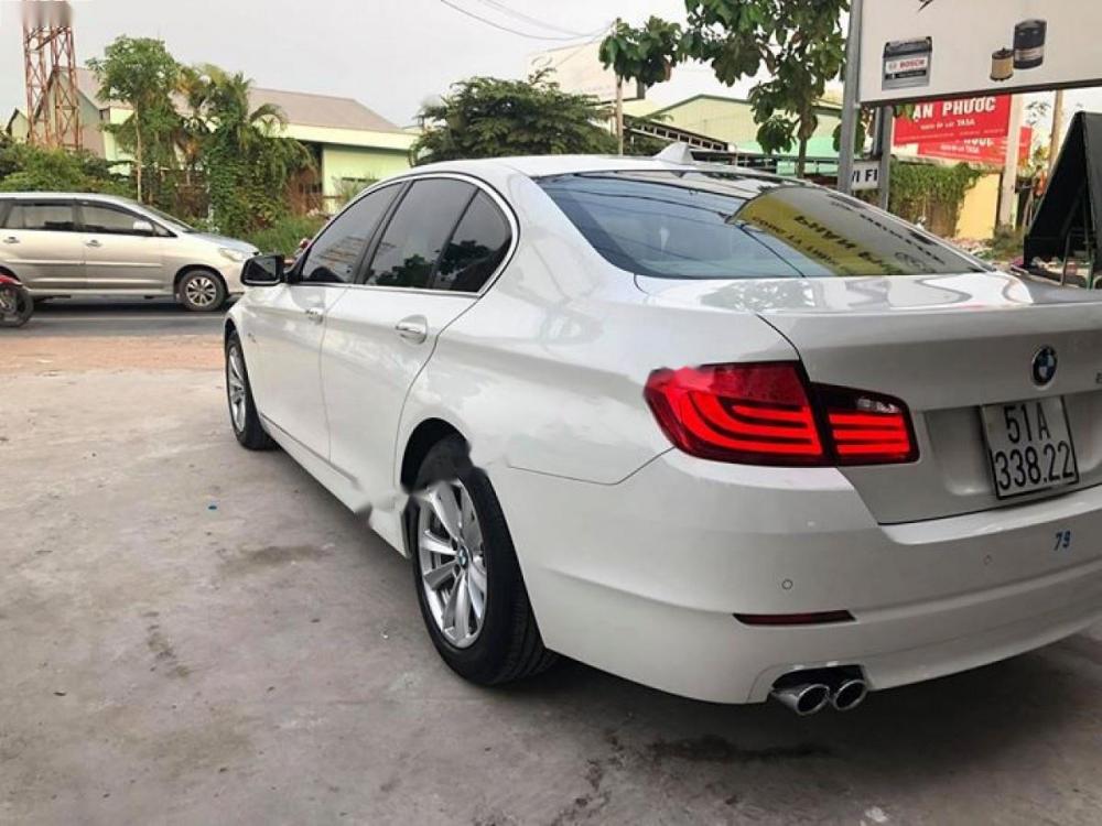 BMW 5 Series 520i 2012 - Bán xe BMW 5 Series 520i năm sản xuất 2012, màu trắng, xe nhập