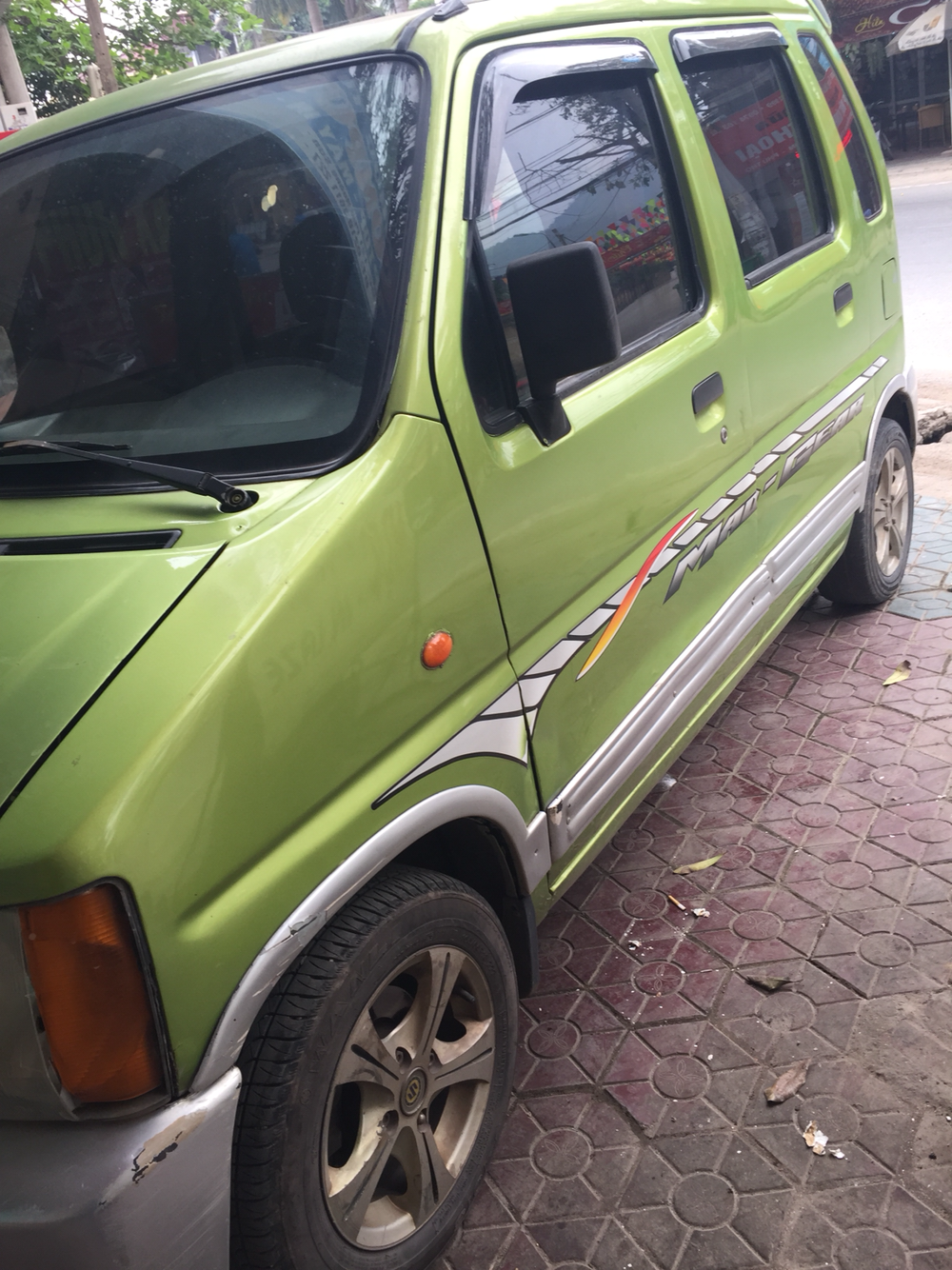 Suzuki Wagon R 2004 - Bán xe Suzuki Wagon R sản xuất 2004 màu xanh lục, giá 78 triệu, xe nhập