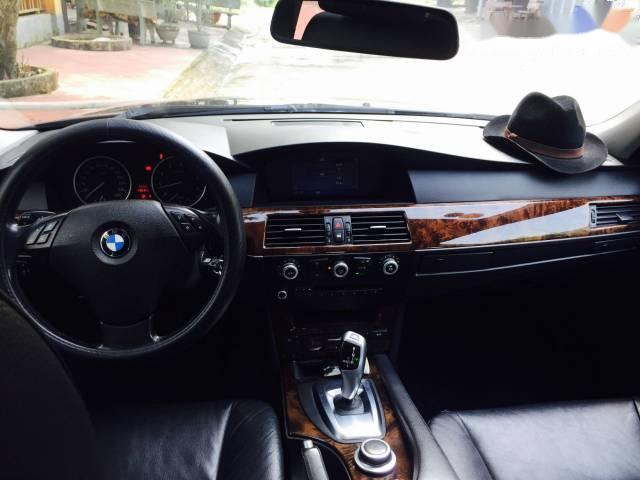 BMW 5 Series  530i 2008 - Bán xe BMW 5 Series 530i đời 2008, màu đen, nhập khẩu  