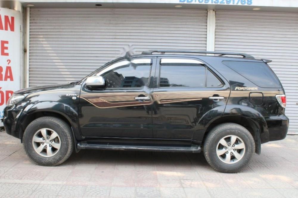 Toyota Fortuner SR5 2007 - Chính chủ bán Toyota Fortuner SR5 đời 2007, màu đen, xe nhập