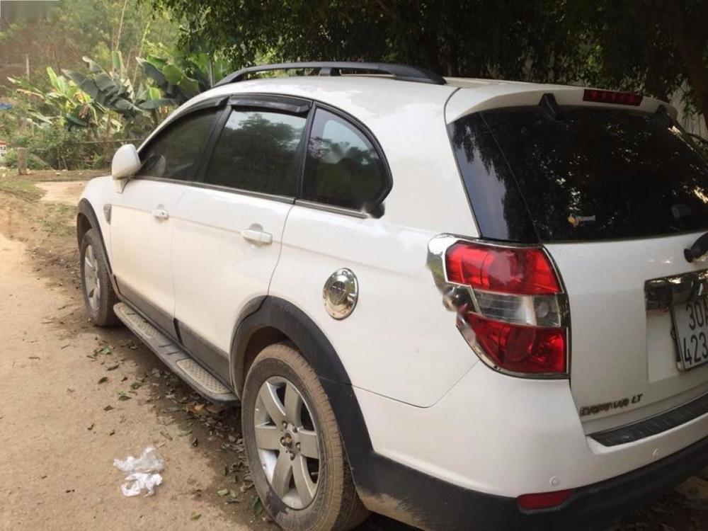 Chevrolet Captiva LTZ 2007 - Bán xe Chevrolet Captiva LTZ sản xuất 2007, màu trắng, xe nhập