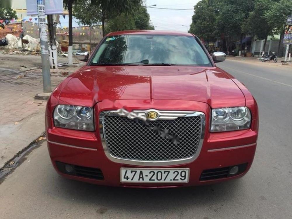 Chrysler 300C 2.7 V6 2008 - Bán Chrysler 300C 2.7 V6 2008, màu đỏ, nhập khẩu nguyên chiếc, 950tr