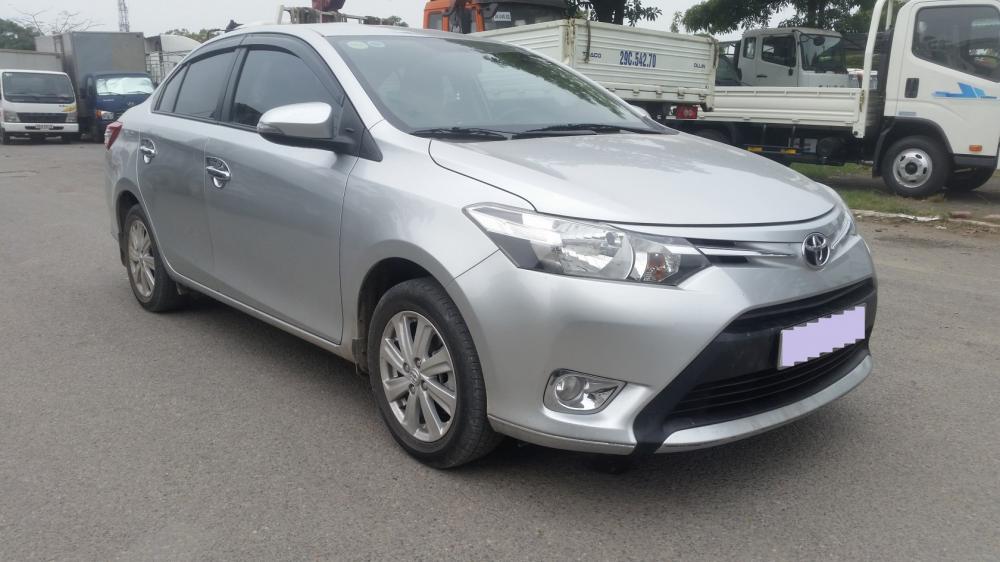 Toyota Vios 1.5E MT 2016 - Cần bán Toyota Vios 1.5E MT đời 2016, màu bạc, 479 triệu