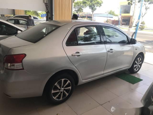 Toyota Vios 2009 - Bán xe cũ Toyota Vios sản xuất 2009, màu bạc, giá tốt