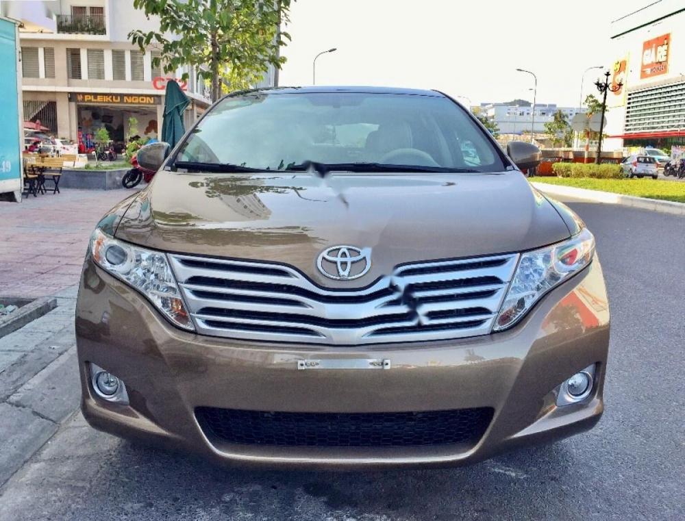 Toyota Venza 2.7 2011 - Cần bán lại xe Toyota Venza 2.7 sản xuất 2011, màu nâu, nhập khẩu nguyên chiếc chính chủ, giá tốt