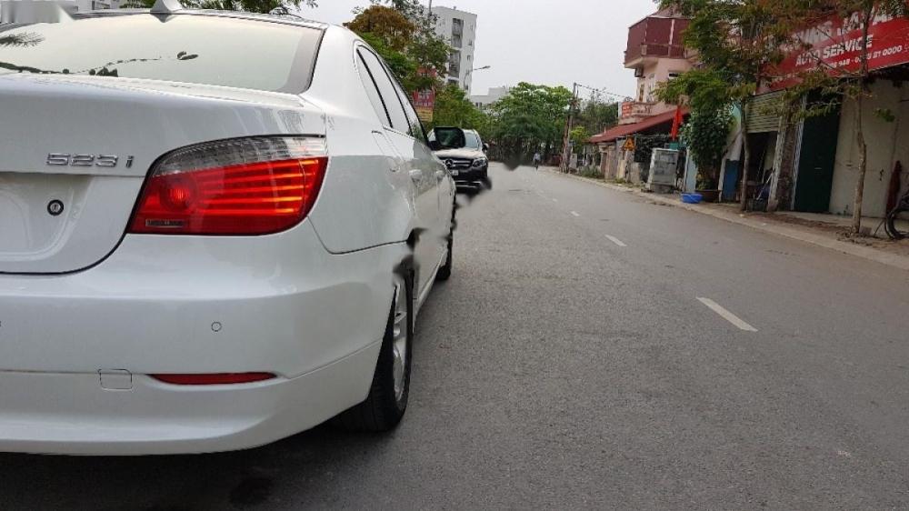 BMW 5 Series 523i 2009 - Bán ô tô BMW 5 Series 523i đời 2009, màu trắng, nhập khẩu nguyên chiếc