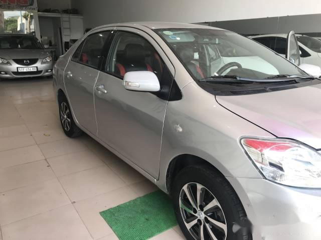 Toyota Vios 2009 - Bán xe cũ Toyota Vios sản xuất 2009, màu bạc, giá tốt