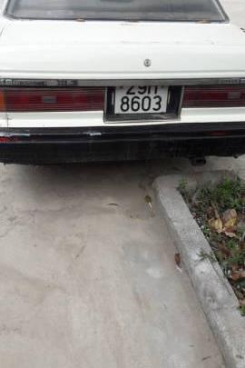 Nissan Bluebird 1987 - Bán Nissan Bluebird sản xuất năm 1987, màu trắng