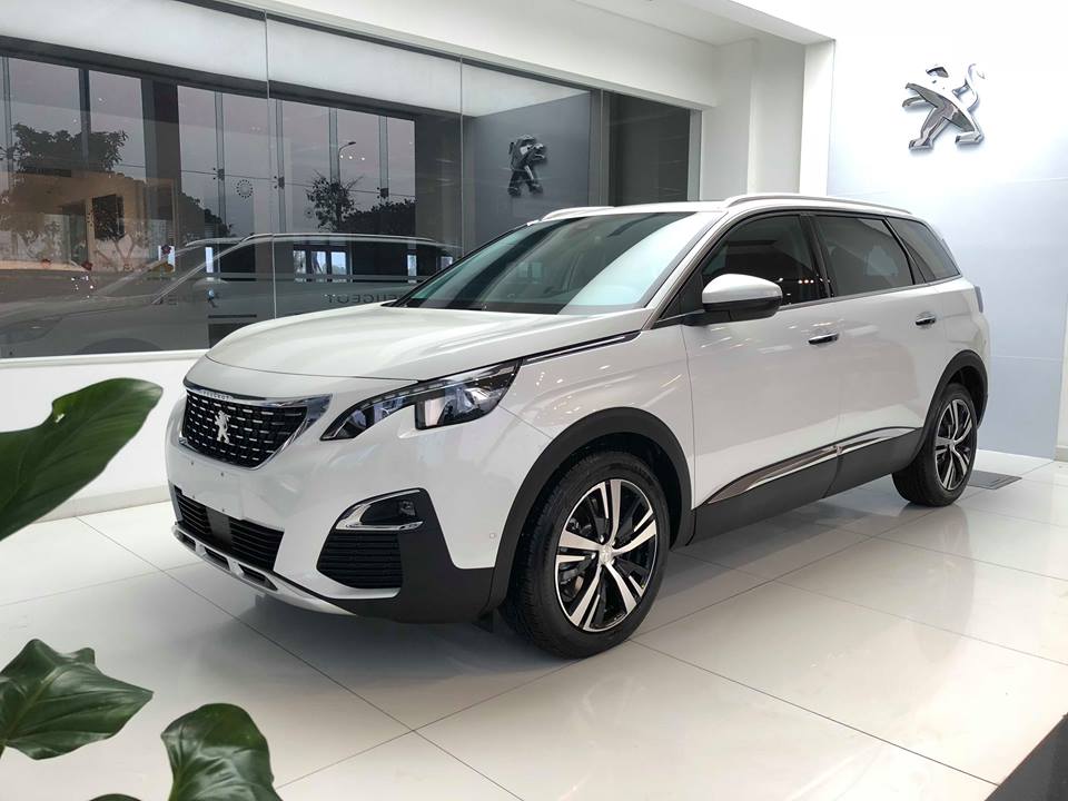 Peugeot 3008 2018 - Bán Peugeot 3008 sản xuất năm 2018, màu trắng- Hồng Quân - 0965.68.69.68