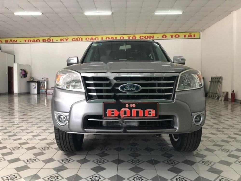 Ford Everest 2011 - Cần bán Ford Everest sản xuất 2011, màu xám, 545 triệu