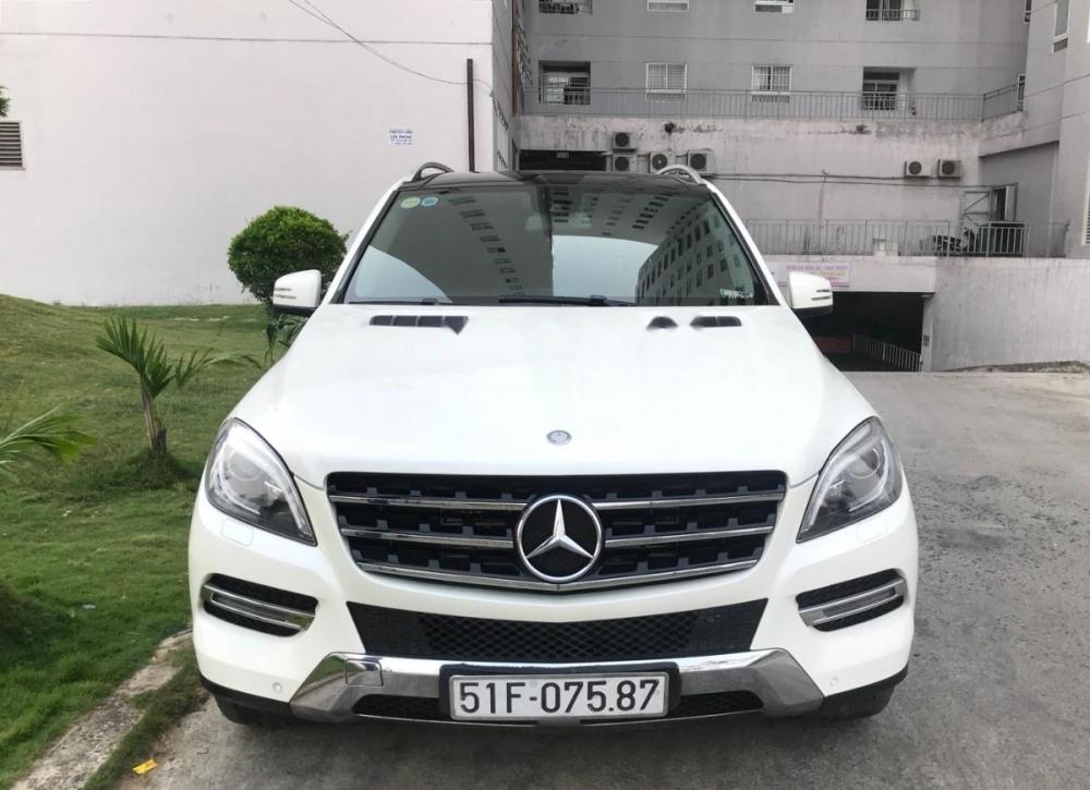 Mercedes-Benz ML Class 250 CDi 4Matic 2013 - Bán Mercedes 250 CDi 4Matic đời 2013, màu trắng, nhập khẩu