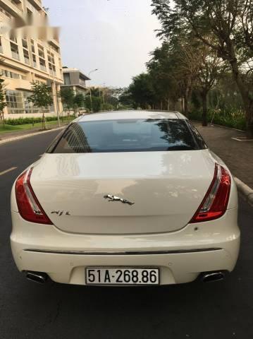 Jaguar XJL 2011 - Bán Jaguar XJL sản xuất năm 2011, màu trắng, nhập khẩu xe gia đình