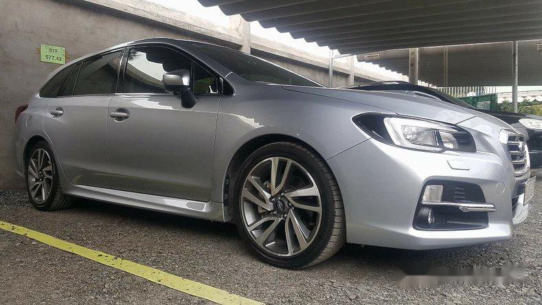 Subaru Levorg 1.6 Turbo 2017 - Cần bán Subaru Levorg 1.6 Turbo sản xuất năm 2017, màu bạc