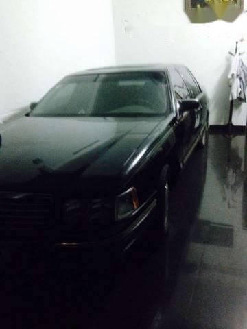 Cadillac Deville 1998 - Cần bán gấp Cadillac Deville 1998, màu đen, nhập khẩu nguyên chiếc chính chủ, giá tốt