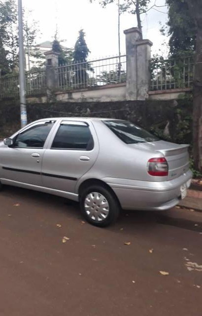 Fiat Siena 2003 - Bán Fiat Siena đời 2003, màu bạc  