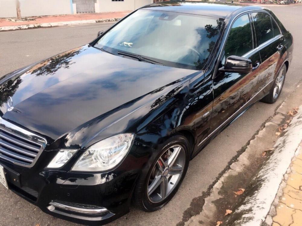 Mercedes-Benz E class E250 2010 - Bán Mercedes E250 đời 2010, màu đen