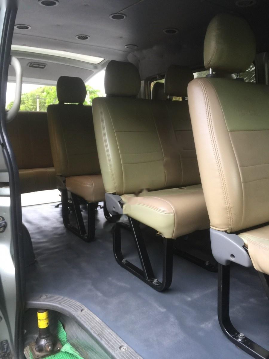 Toyota Hiace 2009 - Cần bán lại xe Toyota Hiace năm 2009 giá cạnh tranh