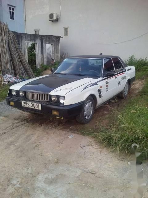 Toyota Cresta   1981 - Bán Toyota Cresta năm 1981, hai màu trắng đen 