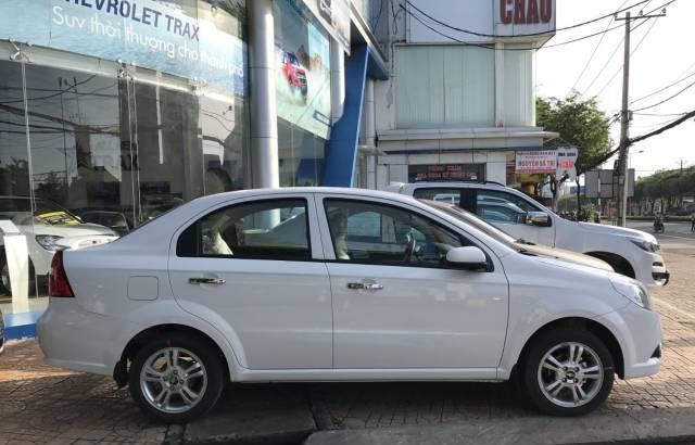 Chevrolet Aveo 2018 - Bán Chevrolet Aveo đời 2018, màu trắng