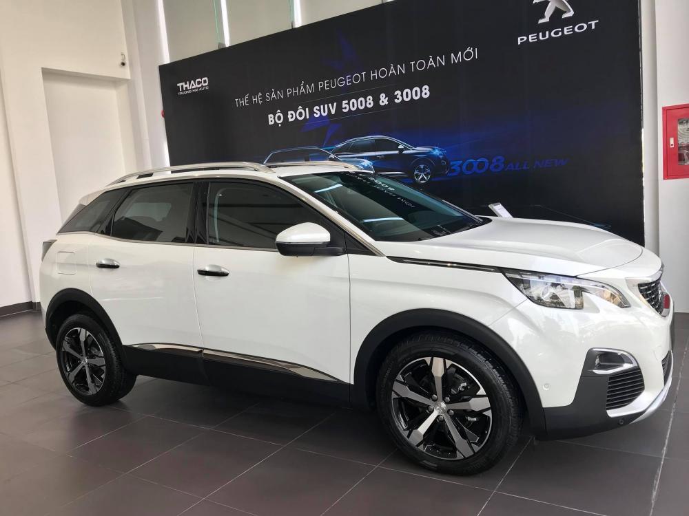 Peugeot 3008 2018 - Bán Peugeot 3008 Allnew - Trả trước 390tr - Nhận xe ngay