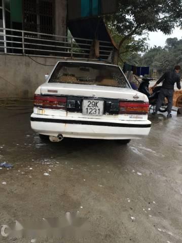 Nissan Presage 1998 - Bán xe Nissan Presage năm 1998, màu trắng, xe nhập, 25tr