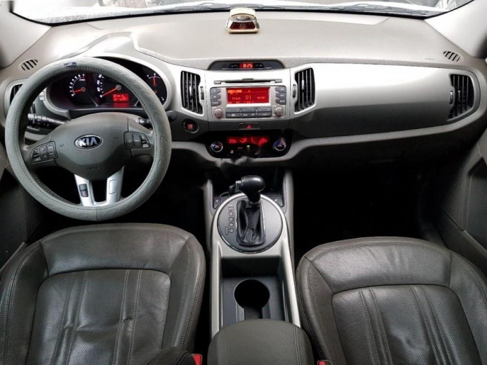 Kia Sportage 2.0AT 2013 - Cần bán gấp Kia Sportage 2.0AT 2013, màu trắng, nhập khẩu nguyên chiếc