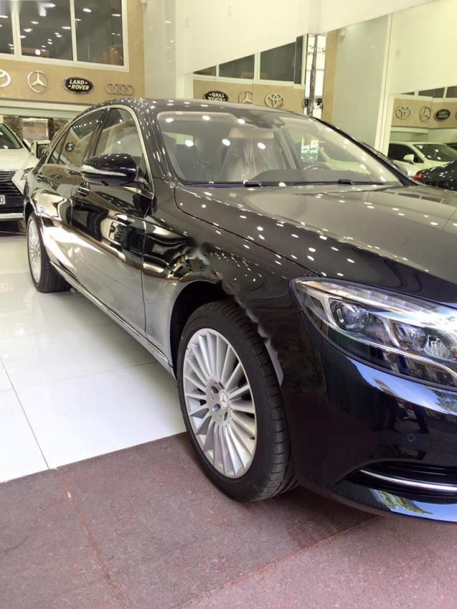 Mercedes-Benz S class S500L 2016 - Bán xe Mercedes S500L đời 2016, màu đen như mới