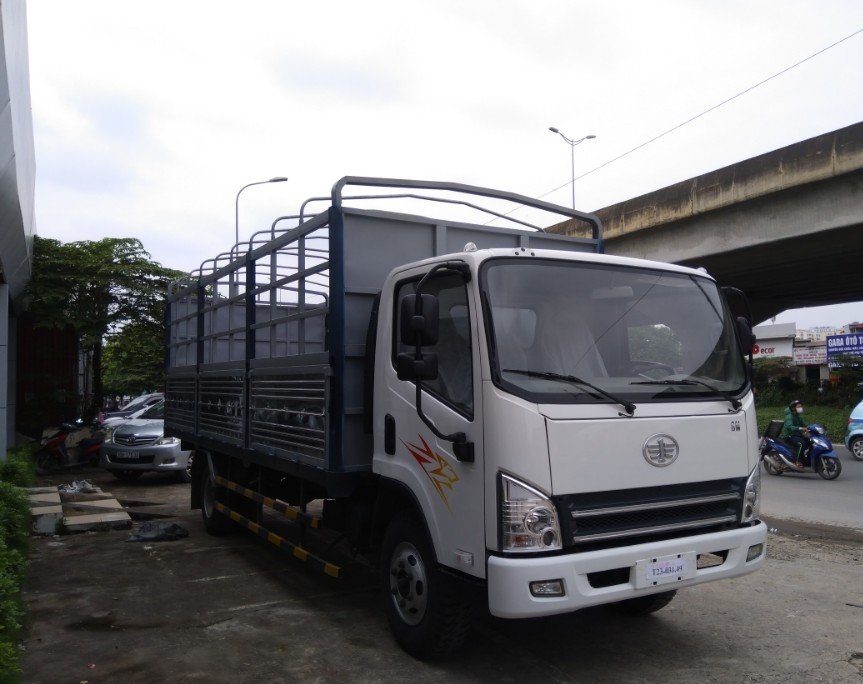 Howo La Dalat G 2017 - Xe tải Faw 7.3 tấn, thùng mui bạt dài 6.2m, công nghệ Hyundai, hỗ trợ trả góp, 100% xe mới